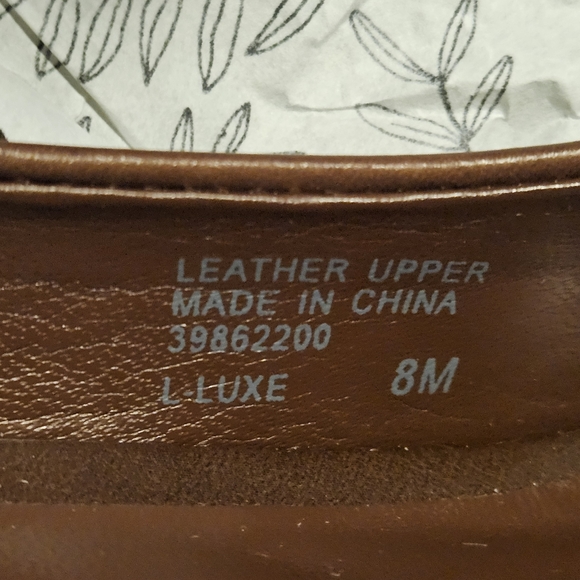 Franco Sarto Brown Leather Round Toe 3 3/4 inch Heels, Size 8M - Picture 8 of 9